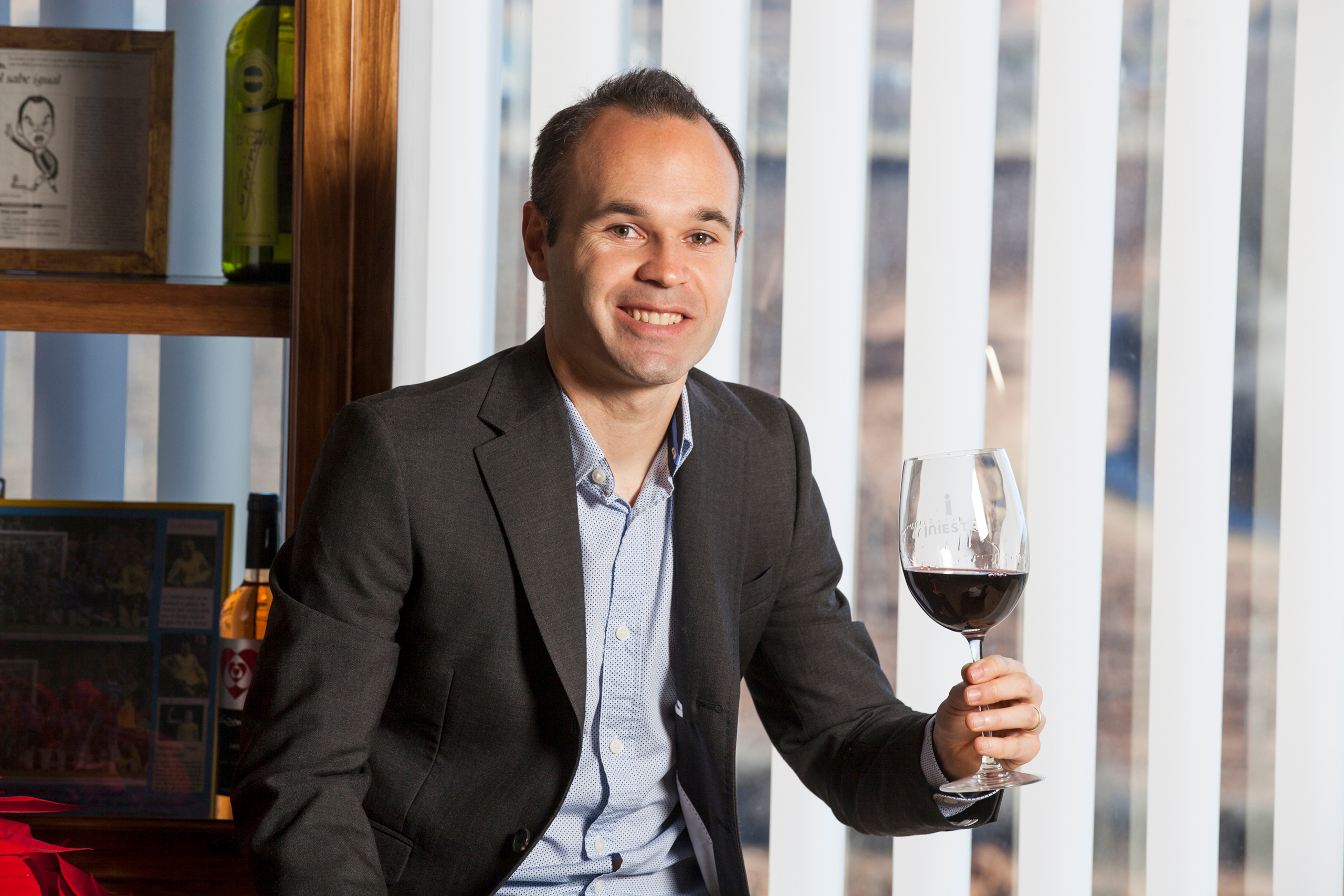 一度因歧视事件中断，美冠杯洛杉矶FC1-1平蓝十字，总比分4-1晋级下一轮